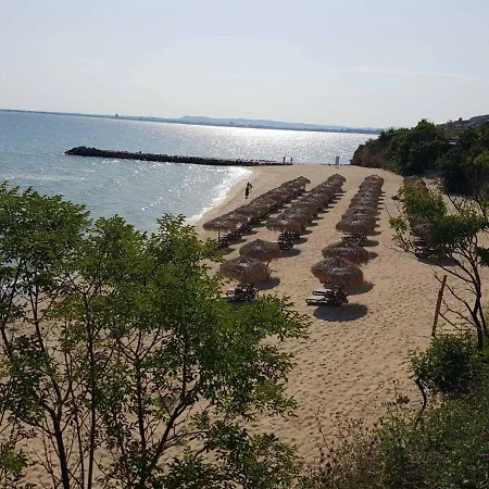 Onyx 2 Private Beach Apartment