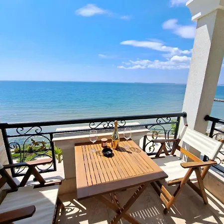 Apartment Onyx 2 Private Beach