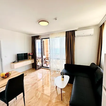 Apartment Onyx 2 Private Beach *