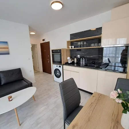 Apartment Onyx 2 Private Beach *